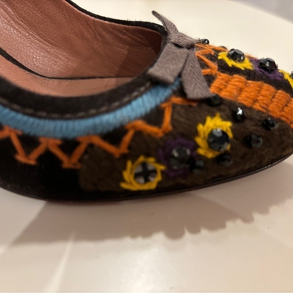 Miu Miu Suede Embroidered Pumps - Picture 10 of 13